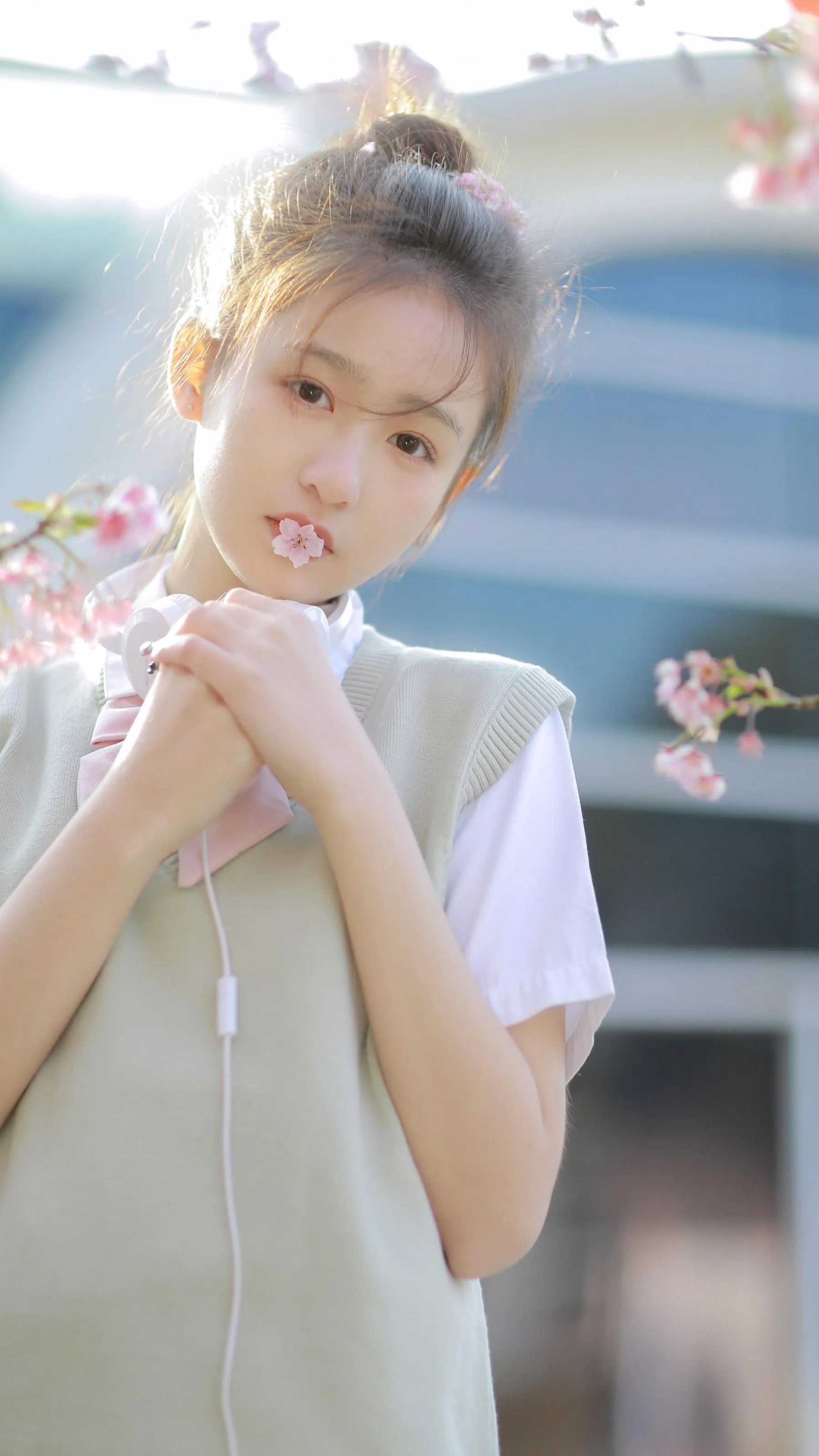 [艺图语] 2022.05.11 樱花下的春日心动 瑞秋的快乐人生 [23P]插图